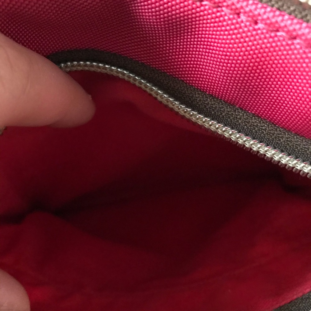 Small Dooney & Bourke crossbody bag - Picture 4 of 6